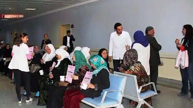 Başkale Kaymakamlık desteğiyle kadınlar kanser taramasından geçirildi