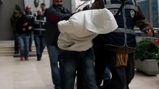 4 hırsızlıkla suçlanan zanlı tutuklandı