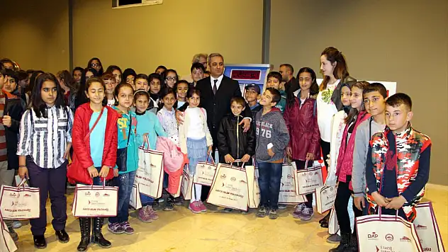 Elazığ'da Bilim merkezine öğrenci akını oldu