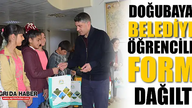 Doğubayazıt Belediyesinden Öğrencilere Forma
