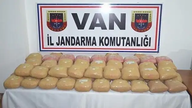Uyuşturucu ve uyarıcı madde satan adam yakalandı