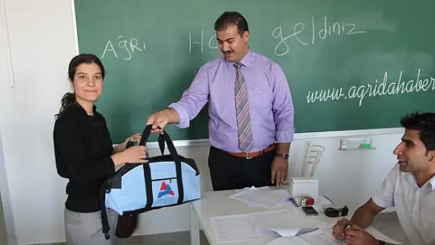 İBRAHİM ÇEÇEN ÜNİVERSİTESİ KAPILARINI ÖĞRENCİLERE ARALADI