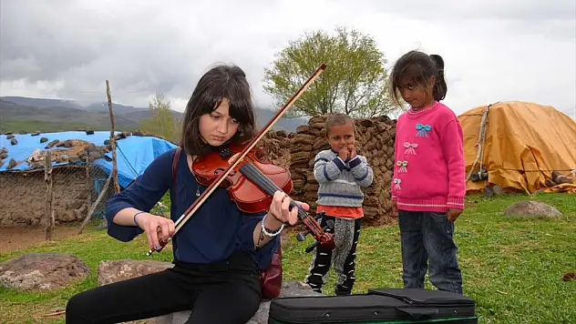 '11 Köyün Orkestrası' Sansev İstanbul Uluslararası Çoksesli Korolar Festivali'nde sahne aldı