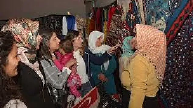 Çatak'ta Yıl Sonu Sergisi