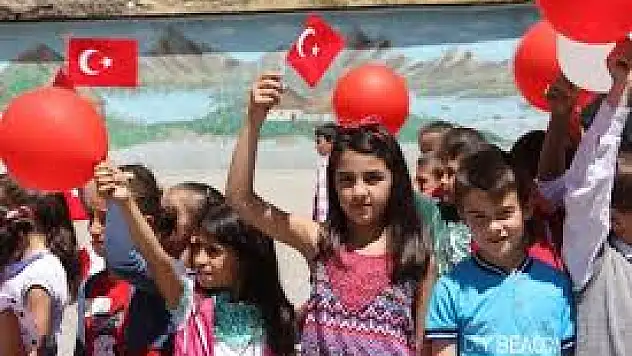 Oltu'da Yıl Sonu Sergisi