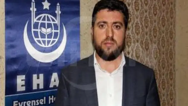 Evrensel Hafızlar Derneği (EHAD) Ağrı şubesinden Görmez'e destek