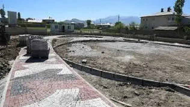 Van İlçelere Modern Parklar Kazandırıyor