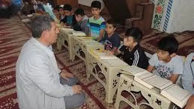 Kağızman'da Yaz Kur'an Kursları Başladı