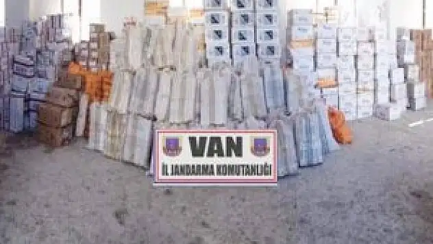Van'daki Kaçak Sigara Operasyonunda 18 Bin Paket ele geçirildi
