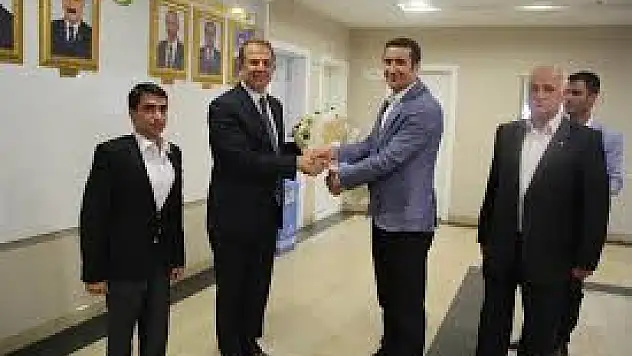 Vali Taşyapan'dan Veda Ziyareti