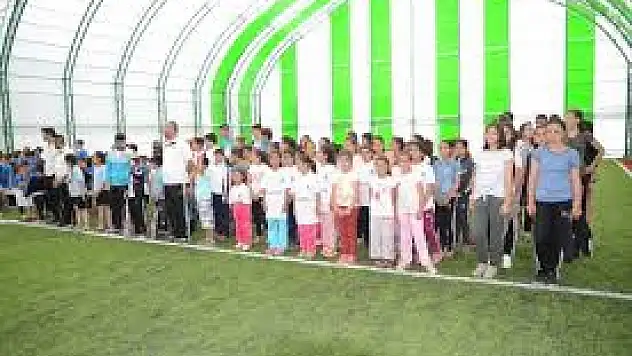 Sarıkamış'ta Yaz Spor Okulları Açıldı
