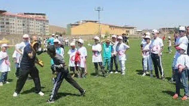 Malatya'da Yaz Spor Okulları Açıldı