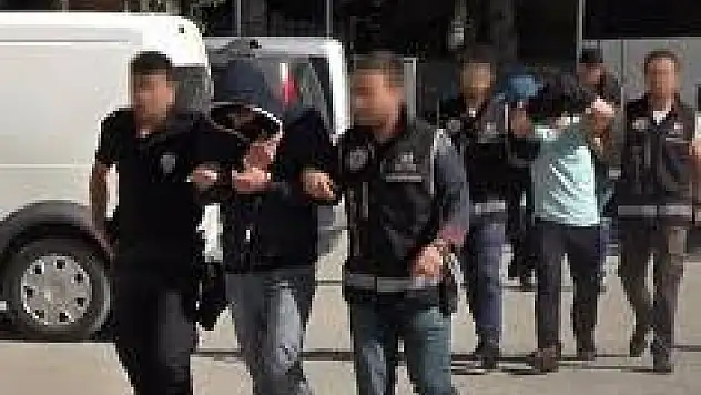 Sağlık Görevlilerini Tehdit Eden Kişi Tutuklandı !