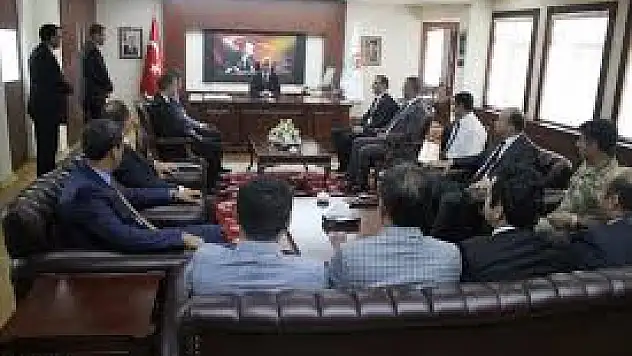 Muş Valisi Yıldırım, Görevine Başladı !