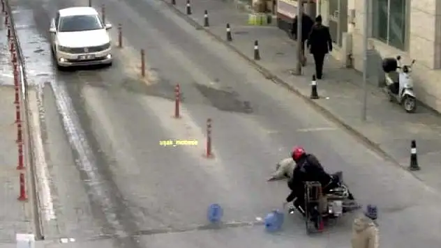 Erzincan'da Trafik Kazaları Mobese Kameralarına Yansıdı !