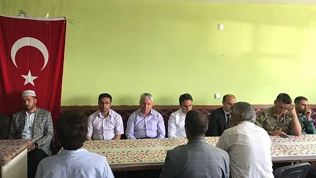 Şehit Güvenlik Korucusu Deniz İçin Taziye Yemeği