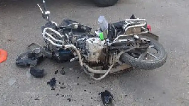 Kars'ta Motosiklet Kazası: 1 Ölü!