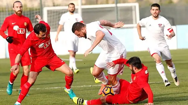 Futbol: Hazırlık Maçı