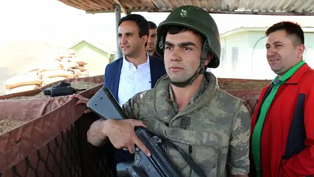 Kaymakam Dundar, Sınırda İncelemelerde Bulundu
