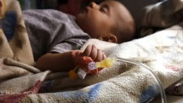 Yemen'de Kolera Salgını Can Almaya Devam Ediyor