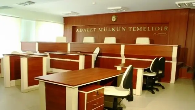 Eski Polis İle Yurt Müdürünün 'Fetö' Davası