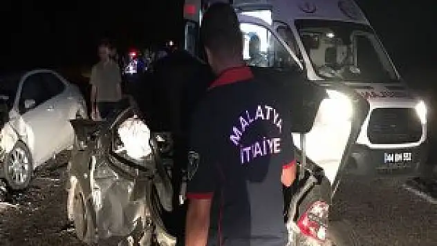 Malatya'da Trafik Kazası: 2 Ölü, 4 Yaralı