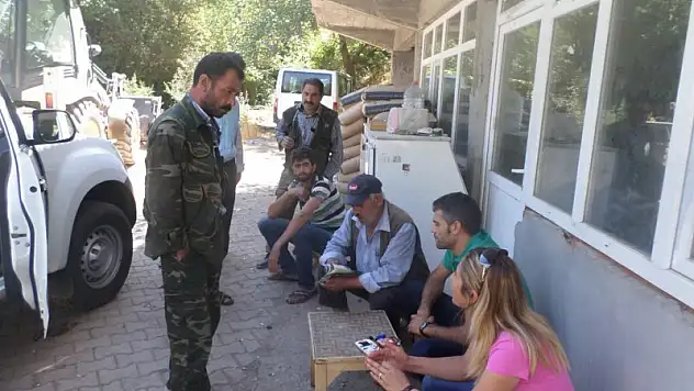 Palu Kaymakamı Öztürk'ün Köy Ziyaretleri