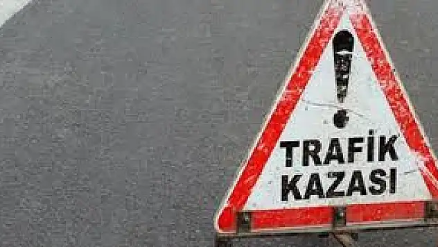 Erzincan'da 3 Ayrı Trafik Kazasında 6 Kişi Yaralandı