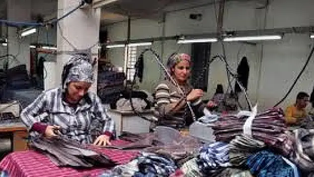 Tandır Evi Kıyafet Üretim Atölyesi Oldu