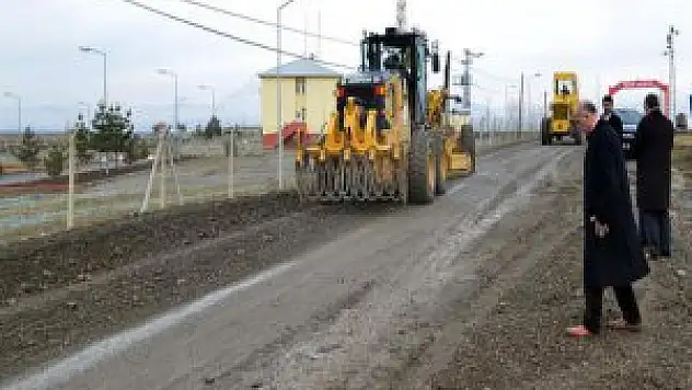 Eleşkirt Yücekapı'da Yol Çalışması