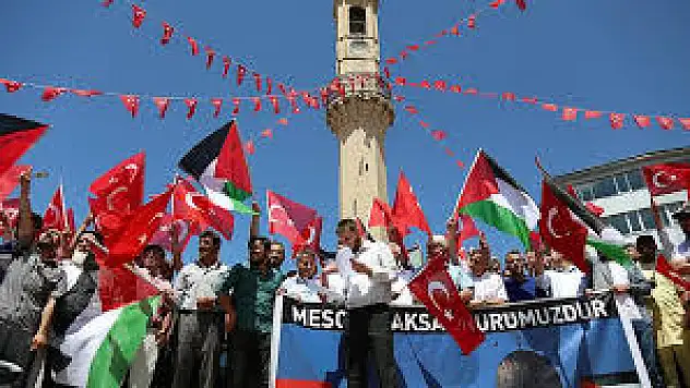 İsrail'in Mescid-i Aksa'ya Yönelik İhlallerine Tepkiler