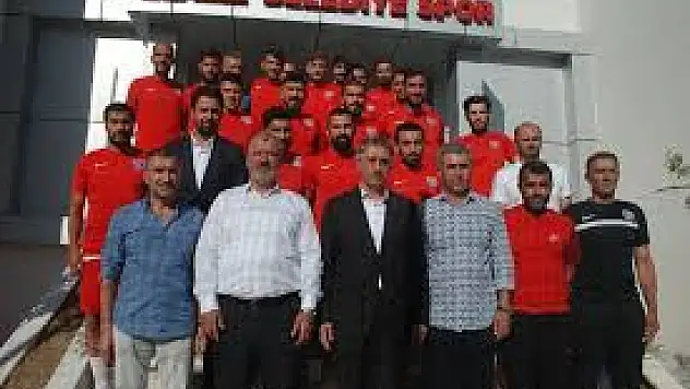 Elaziz Belediyespor'da Toplu İmza Töreni