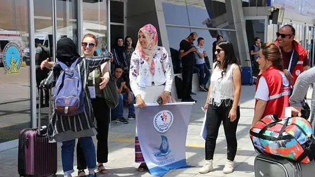  Gençlik ve Spor Bakanlığı 20 Genci Buluşturdu