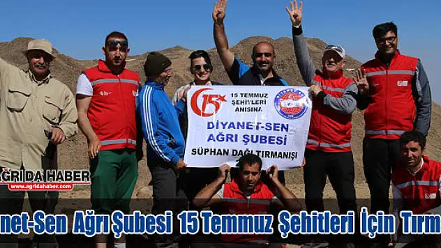 Diyanet-Sen Ağrı Şubesi 15 Temmuz Şehitleri İçin Süphan Dağına Tırmandı