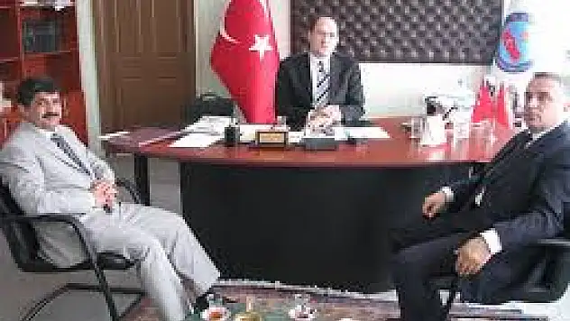 Kale Kaymakamı Güder'den Mahalle Ziyaretleri