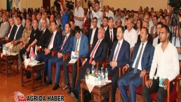 Doğu Anadolu 1. Gıda Tarım Ve Hayvancılık Zirvesi Düzenlendi