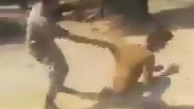 Türkiye- Suriye Sınırında Türk Askerinden Muhacirlere Zulüm !