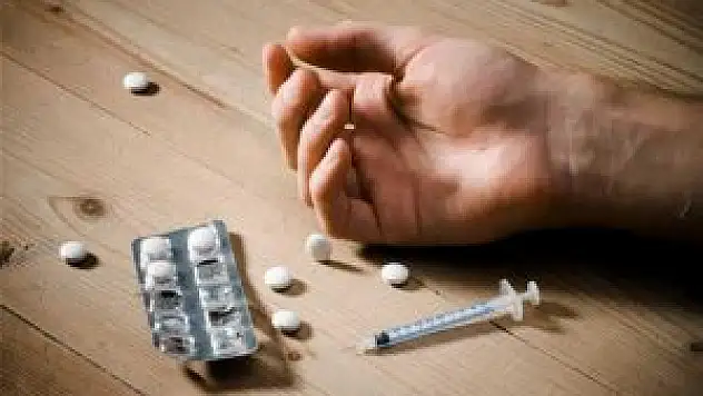 Ebeveynler Dikkat! Madde Kullanımı Şizofreniye Yol Açıyor