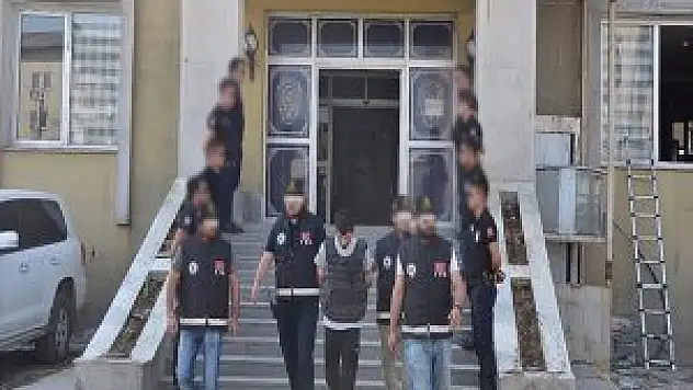 Yüksekova'da Saldırı Hazırlığındaki Terörist Yakalandı