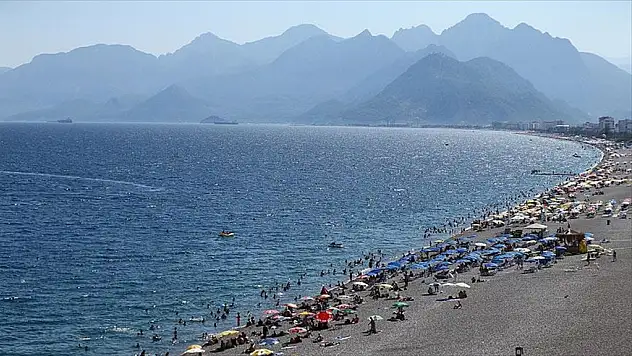 Türkiye'ye Gelen Turist Sayısı Yüzde 14,5 Arttı