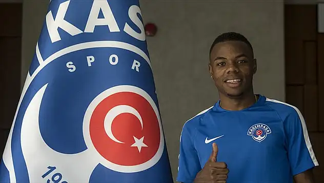 Kasımpaşalı Murillo: Rakip Savunma Oyuncuları Karşımda Zorlanacaktır
