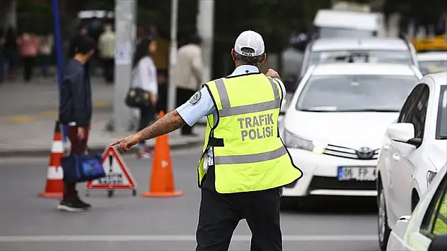 İstanbul'da Bazı Yollar Trafiğe Kapatılacak