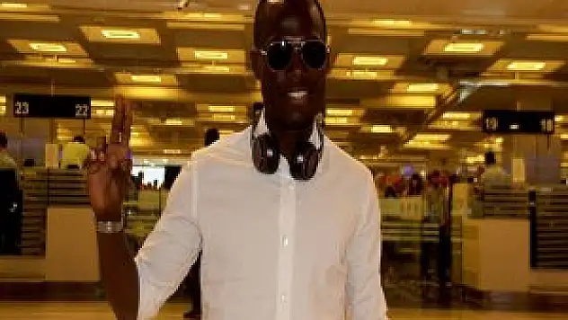 Yeşil-Beyazlıların Yeni Transferi Badu İstanbul'a Geldi