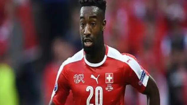 Antalyaspor Djourou'yu Renklerine Bağladı