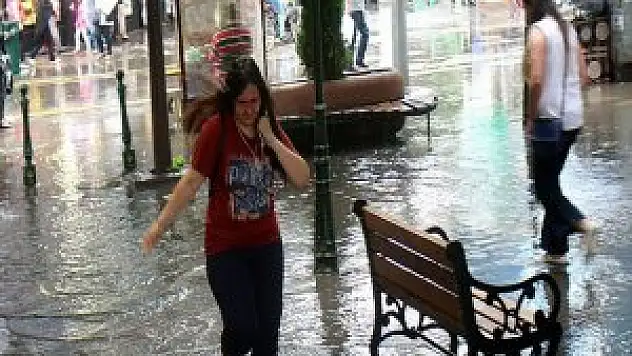 İstanbul Büyükşehir Belediye Başkanı Topbaş'tan 'Sağanak' Uyarısı