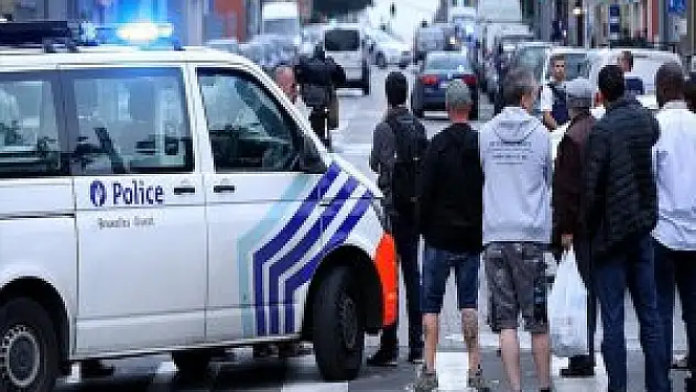 Brüksel'de Bomba Alarmı