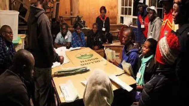 Kenya'da Oy Sayımı Bitmeden Olaylar Başladı