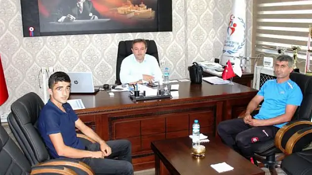 Ağrı'lı Kick Boks'çu Adem Aşantuğrul Avrupa Arenasında