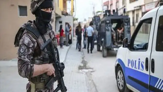 Elazığ'da Terör Örgütü Operasyonu: 22 Gözaltı