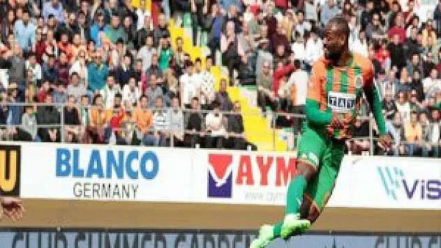 Vagner Love'dan Bu Sezon 30 Gol Sözü